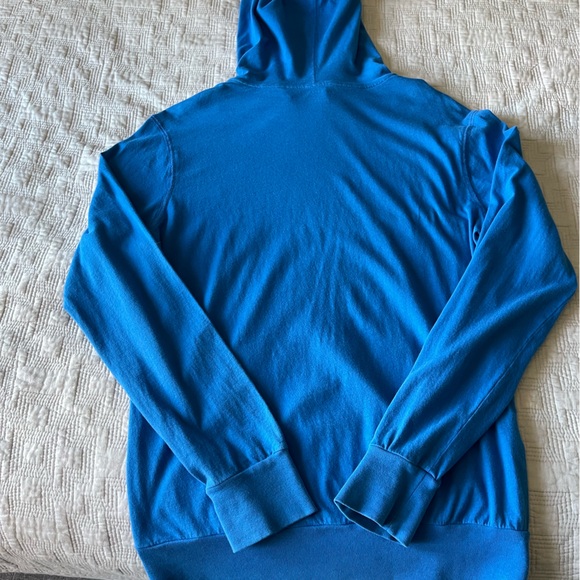 Lacoste Lightweight Hoodie - Picture 3 of 5